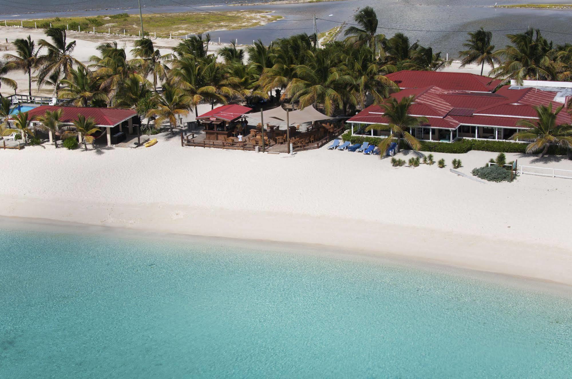 Bohio Dive Resort Cockburn Town Exterior foto