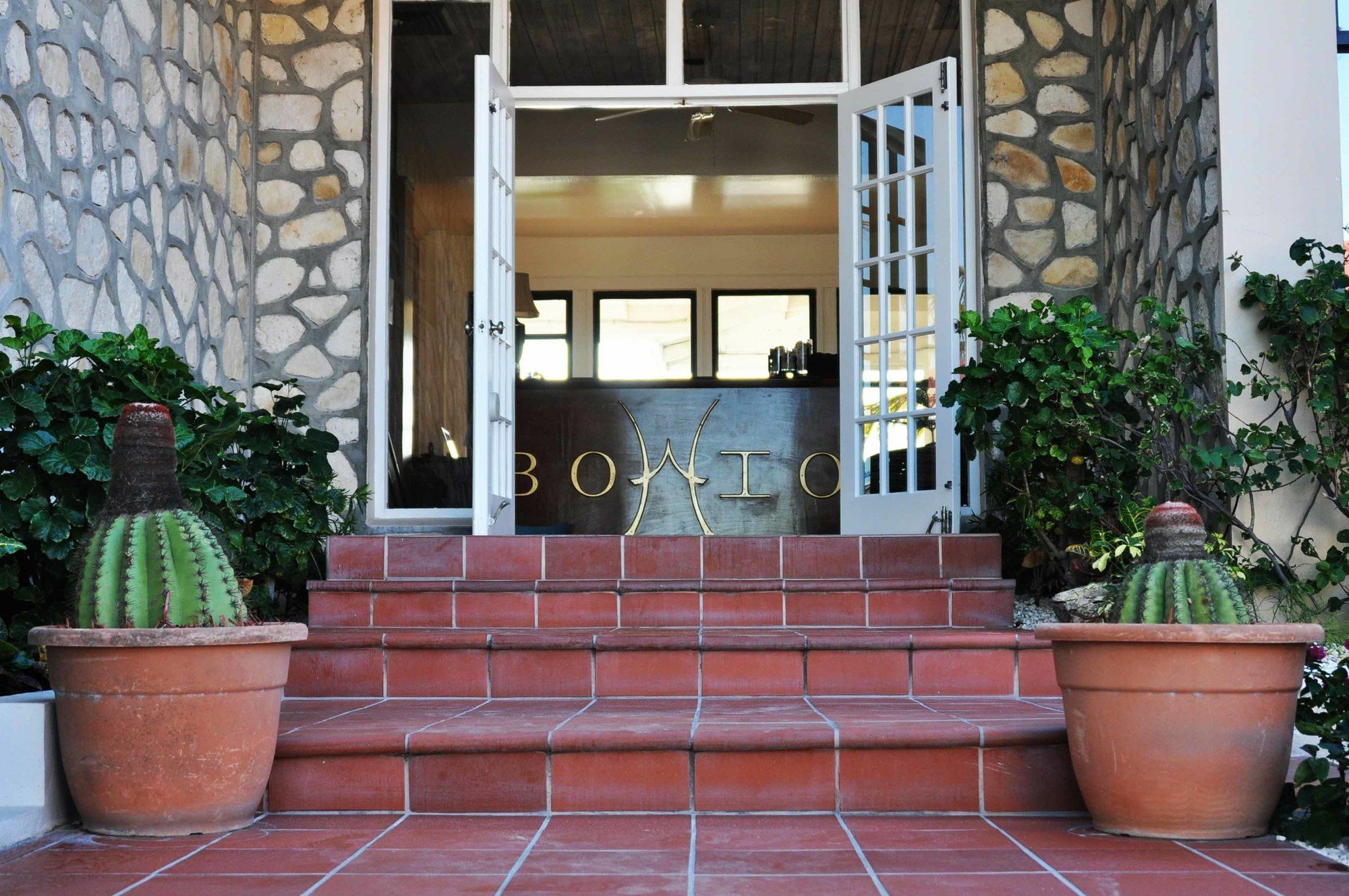 Bohio Dive Resort Cockburn Town Exterior foto